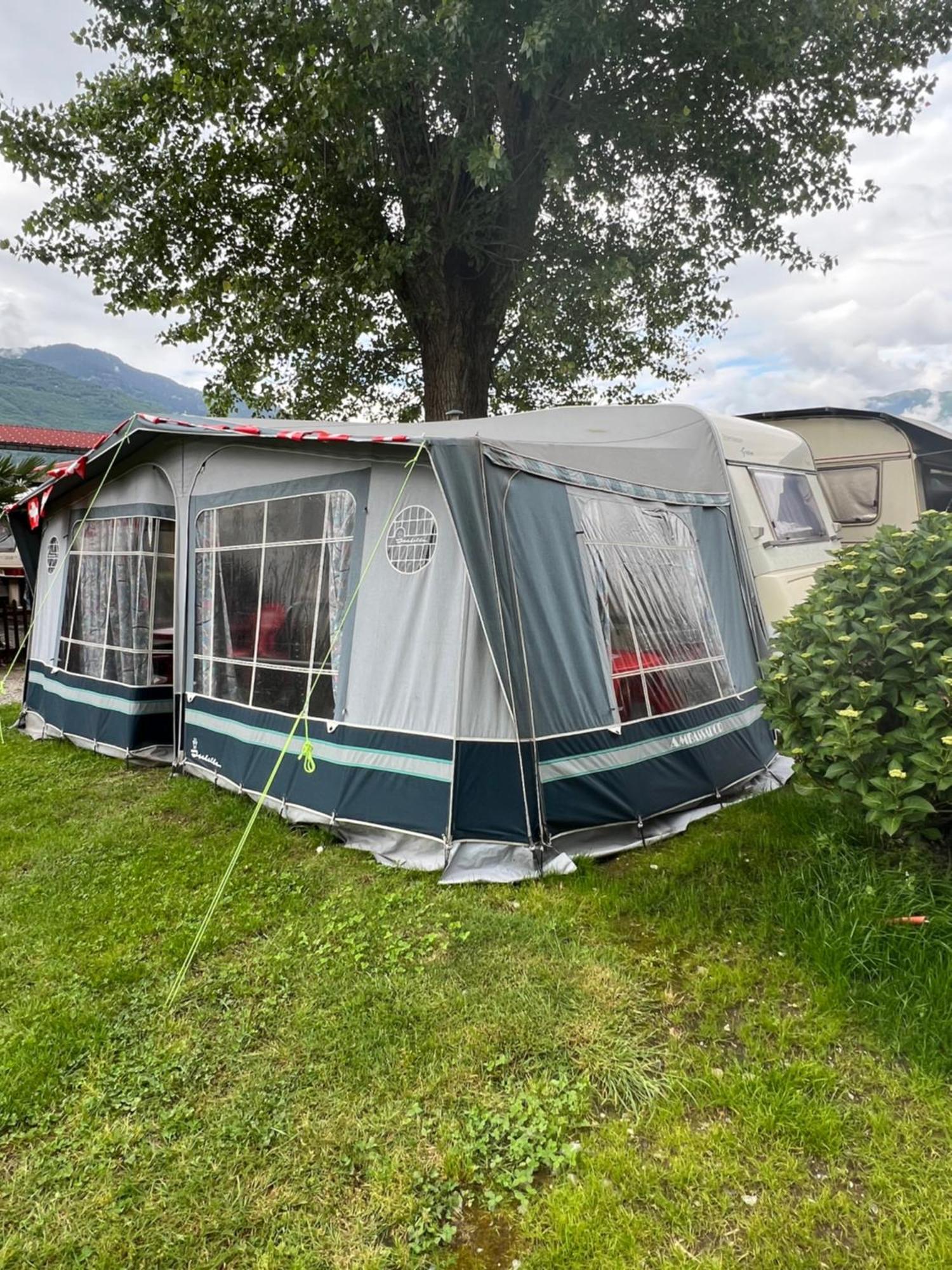 Luxury tent Alex Cadenazzo